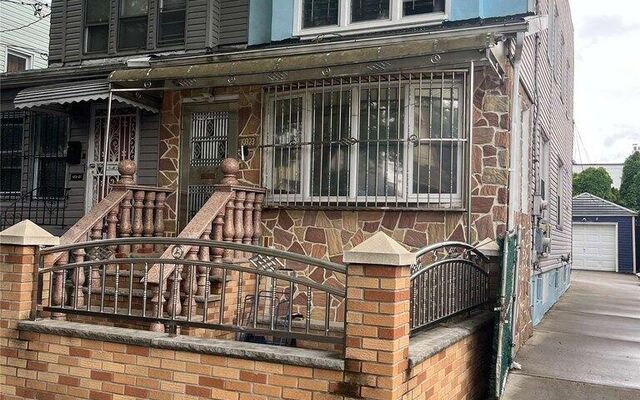 103-23 126th St, South Richmond Hill, NY 11419 (Porch)