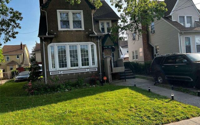 111-26 177th St, Jamaica, NY 11433 (Yard)