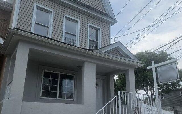 132-28 140th St, Jamaica, NY 11436 (Porch)
