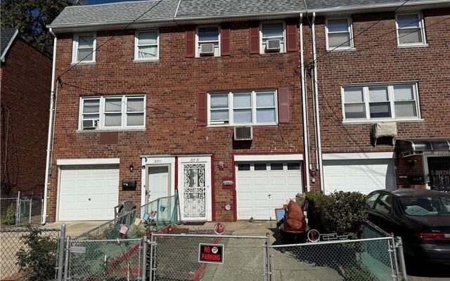 217-15 Hempstead Ave, Queens Village, NY 11429 (Garage)