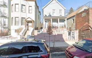 851 E 220th St, Bronx, NY 10467