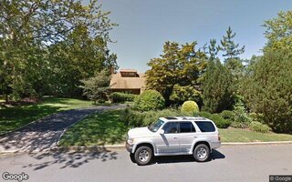 1 Links Ct, Huntington, NY 11743