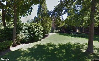 1 Stirrup Ct, Huntington, NY 11743
