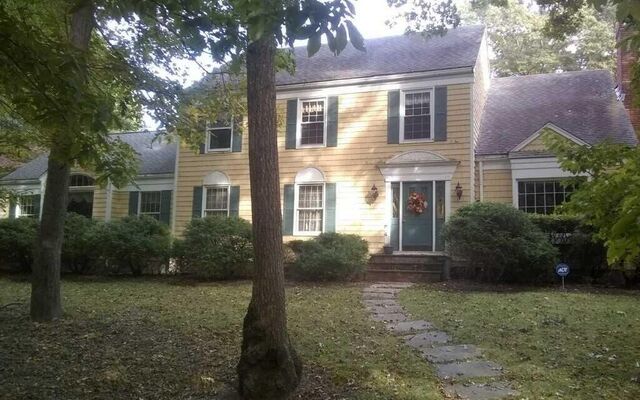 1 Trappers Path, Wading River, NY 11792