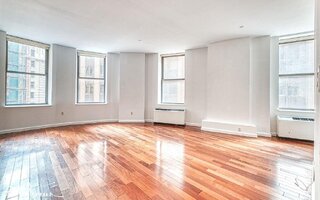 1 Wall Street Ct #605, New York, NY 10005