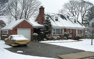 10 Apple St, Syosset, NY 11791