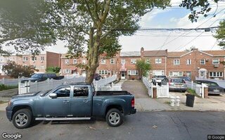 1008 Throgs Neck Expy, Bronx, NY 10465