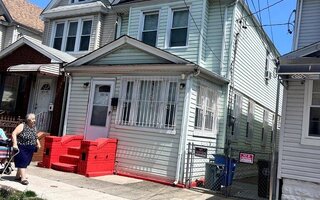 101-51 116 St, Richmond Hill, NY 11419