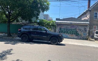10121 46th Ave, Corona, NY 11368