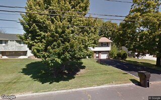 102 Boulevard Ave, West Islip, NY 11795