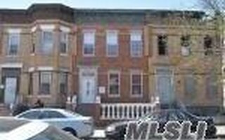 104-54 164th St, Jamaica, NY 11433