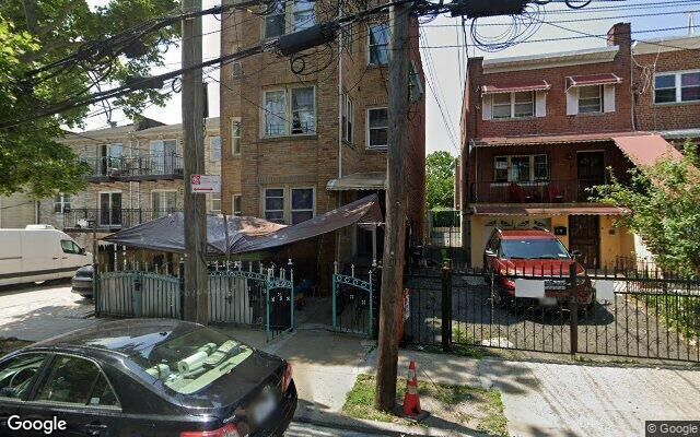 1048 E 223rd St, Bronx, NY 10466