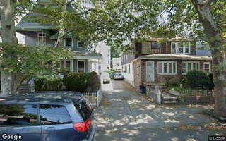 1069 E 35th St, Brooklyn, NY 11210