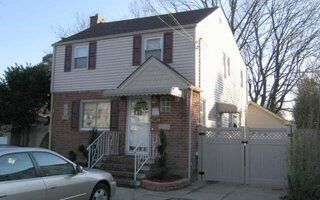108 Lucille St, Hempstead, NY 11550