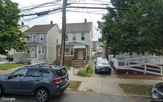 109-93 203rd St, Saint Albans, NY 11412