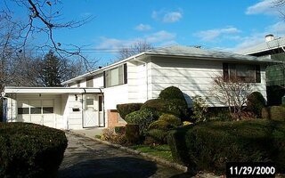 1092 Westwood Rd, Woodmere, NY 11598