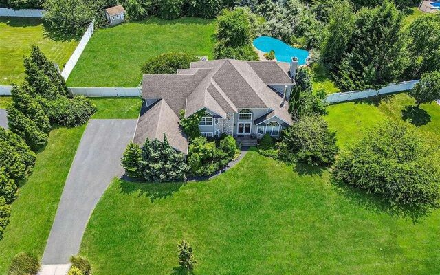 11 Redwood Ln, Miller Place, NY 11764 (Aerial View)