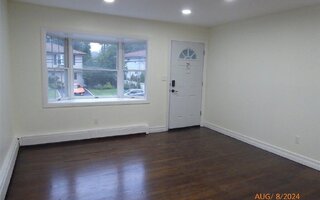 11 Santam Ct, Bay Shore, NY 11706