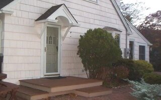 11 Wilmot Rd, Port Jefferson, NY 11777
