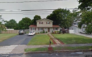 111 Peach St, Brentwood, NY 11717