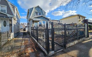 11149 Van Wyck Expy, Jamaica, NY 11435