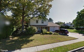 116 Nottingham Rd, New Hyde Park, NY 11040