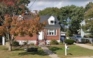 117 Suffolk Ave, Brentwood, NY 11717