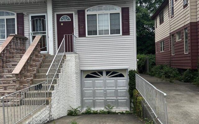 119 Campbell Ave, Staten Island, NY 10310 (Porch)
