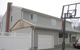 122 Thorne Dr, Bethpage, NY 11714