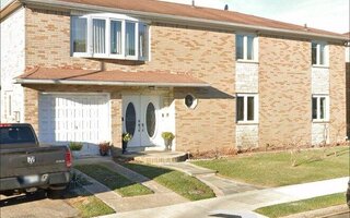126 Pouch Ter, Staten Island, NY 10305