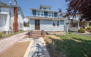 131 E Maujer St, Valley Stream, NY 11580