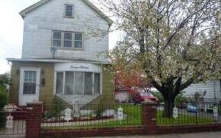 1313 E 93rd St, Brooklyn, NY 11236