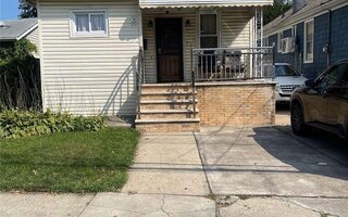 132-11 Centreville St, Ozone Park, NY 11417