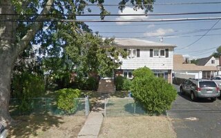 135 Bergen Ct, Copiague, NY 11726