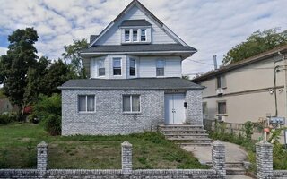 137-26 224th St, Laurelton, NY 11413