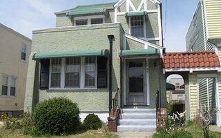 13740 234th St, Rosedale, NY 11422