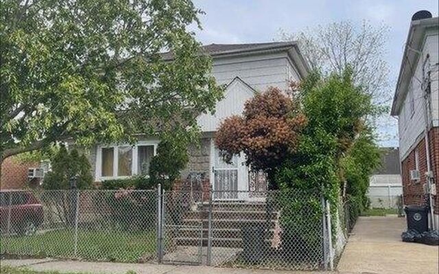 13929 254th St, Rosedale, NY 11422 (Incomplete)