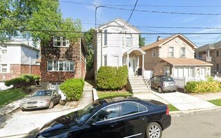 14-75 157th St, Whitestone, NY 11357