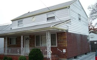 1419 Surprise St, Elmont, NY 11003