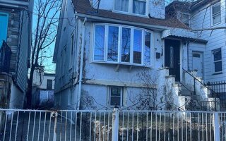 1467 Hicks St, Bronx, NY 10469