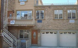1469 Oakley St, Bronx, NY 10469