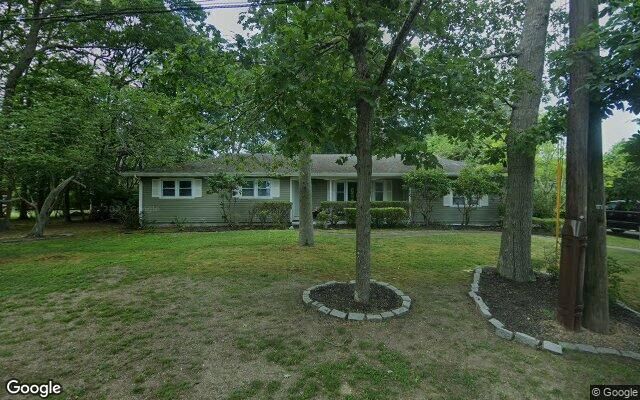149 Otis Rd, Patchogue, NY 11772