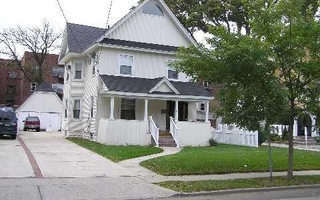 15 Wallace St, Freeport, NY 11520 15 Wallace St, Freeport, NY 11520