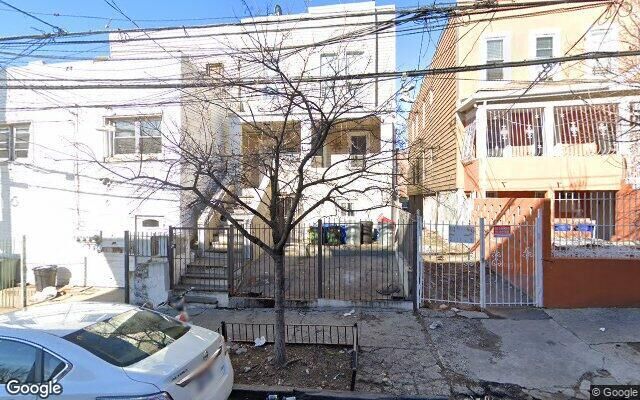 1515 Bryant Ave, Bronx, NY 10460