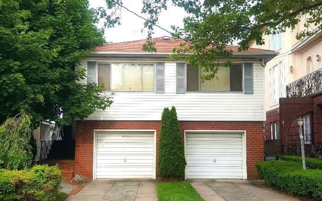155 Whitman Dr, Brooklyn, NY 11234