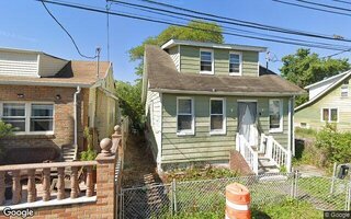 16 Cherokee St, Staten Island, NY 10305