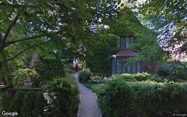 16 Middlemay Cir, Forest Hills, NY 11375