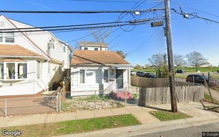 16 Sampson St E, East Rockaway, NY 11518