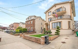 1634 84th St, Brooklyn, NY 11214