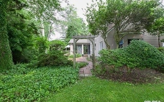 168 Bayview Dr, Oakdale, NY 11769 168 Bayview Dr, Oakdale, NY 11769